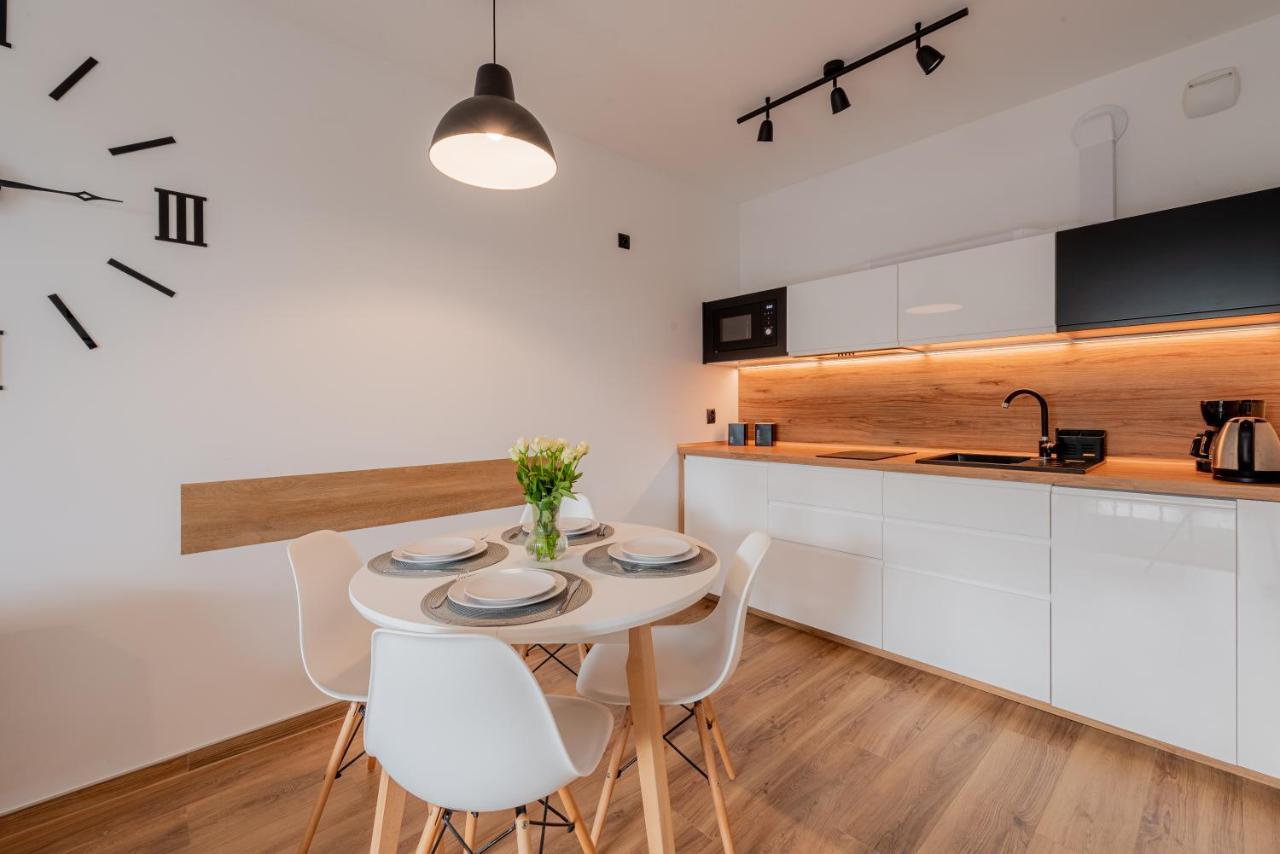 Apartament Wyspa Solna 코워브제크 외부 사진